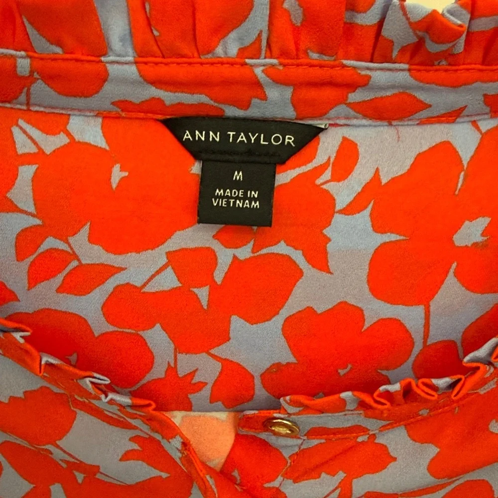 Ann Taylor Red Floral Blouse - Picture 2 of 4